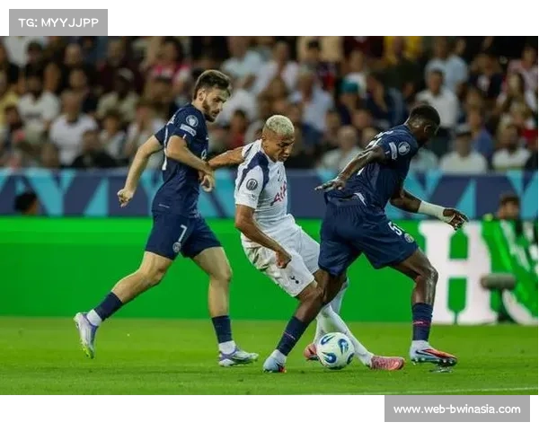 实时数据:热刺半场控球率65%却零射正,暴露阵地战攻坚难题。